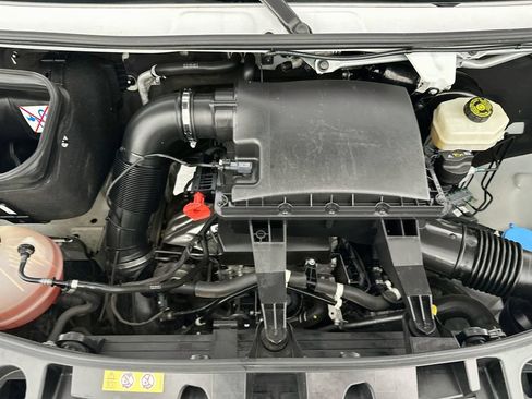 Used 2022 Mercedes-Benz Sprinter 1500 image 30
