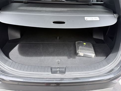 Used 2020 Hyundai Santa Fe SEL FWD image 17