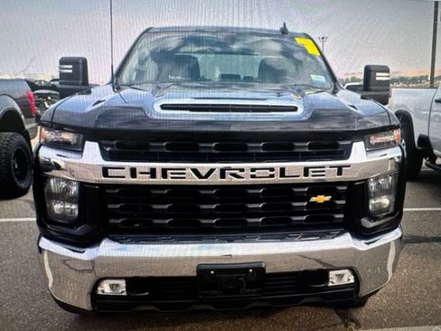 Used 2022 Chevrolet Silverado 2500 LT w/ Convenience Package AWD/4WD image 5