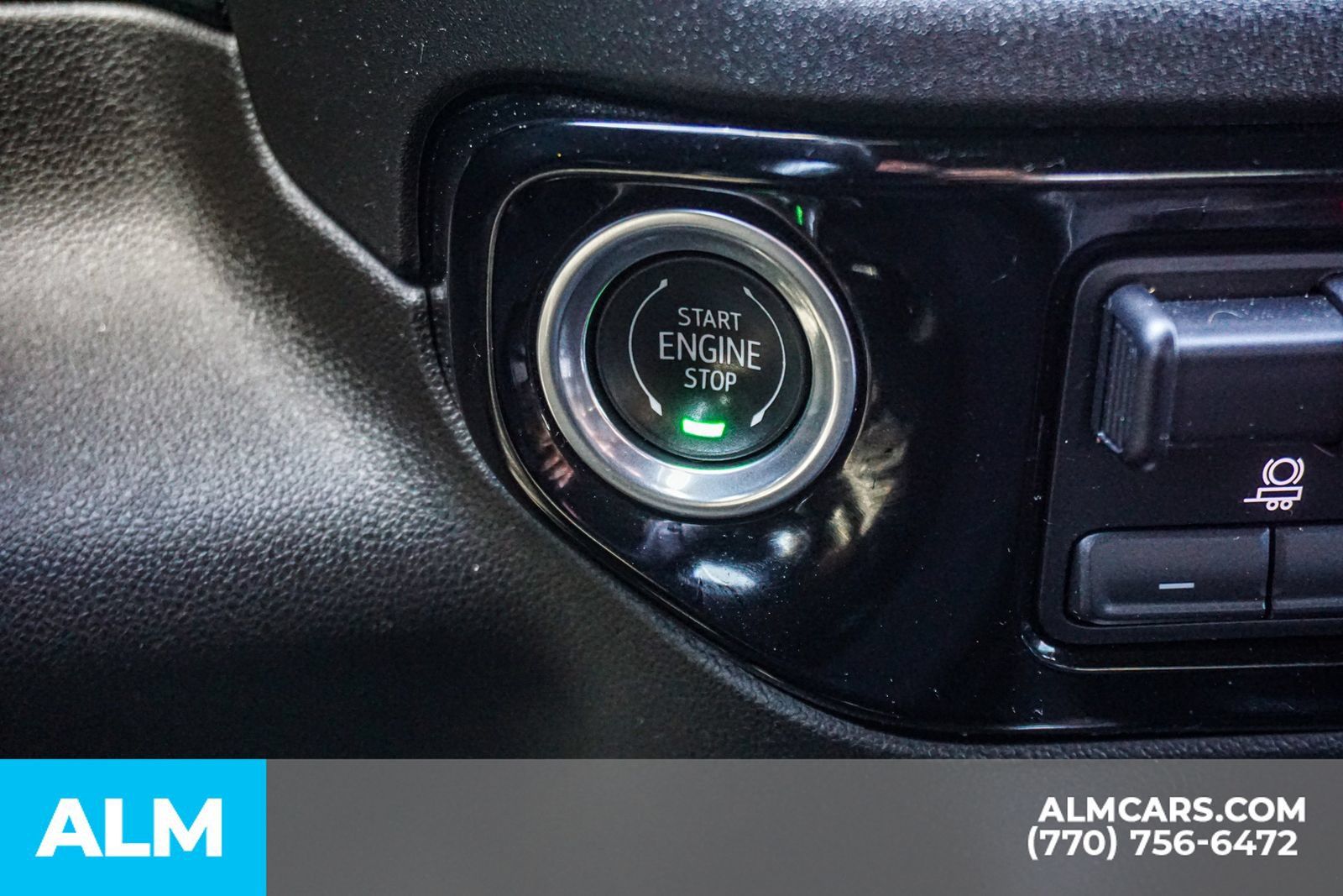 Used 2023 Chevrolet Silverado 1500 High Country w/ High Country Premium Package AWD/4WD image 33