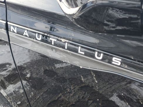 New 2026 Lincoln Nautilus Reserve w/ Jet Appearance Package image 7