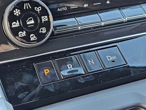 New 2026 Nissan Armada SL image 23