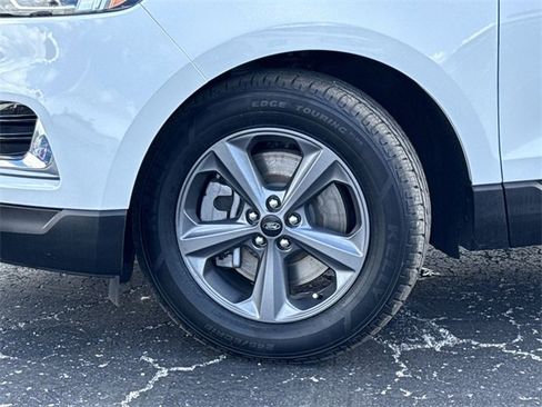 Certified 2022 Ford Edge SEL w/ Sport Appearance Package image 39