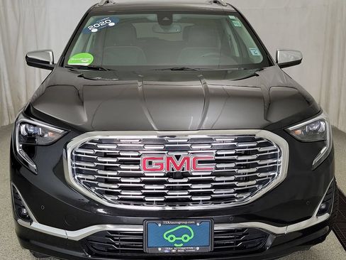 Certified 2020 GMC Terrain Denali FWD image 3
