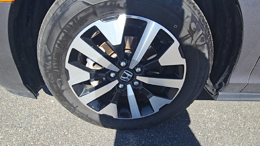 Used 2025 Honda Odyssey EX-L image 41