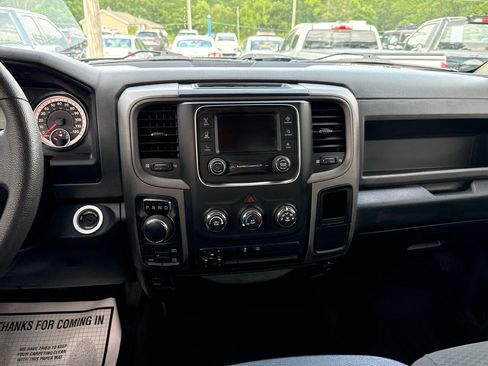 Used 2018 RAM 1500 Express w/ Express Value Package image 17