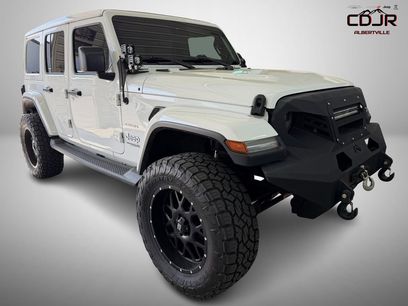 Used 2019 Jeep Wrangler Unlimited Sahara