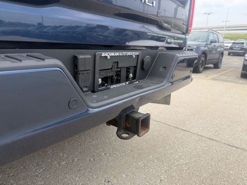 Used 2020 GMC Sierra 3500 Denali w/ Denali Ultimate Package AWD/4WD image 9