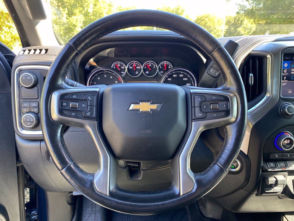 Used 2021 Chevrolet Silverado 3500 LTZ w/ Gooseneck/5TH Wheel Package RWD image 13