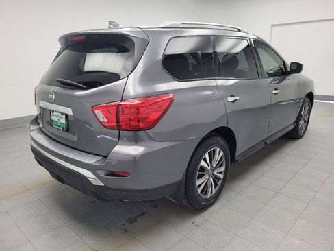 Used 2020 Nissan Pathfinder S image 9