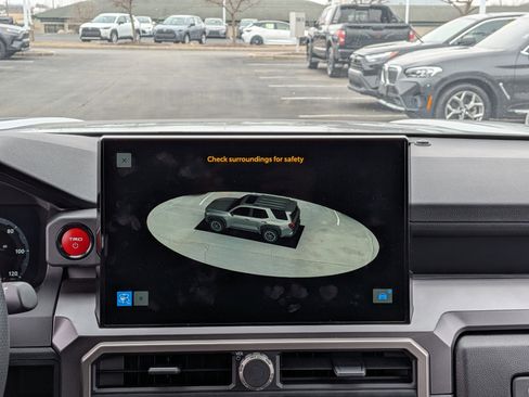 Used 2025 Toyota 4Runner TRD Off-Road Premium image 33