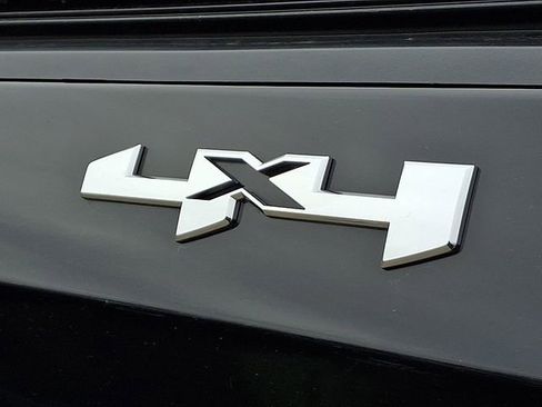 Used 2023 GMC Sierra 1500 Pro w/ Graphite Edition image 34