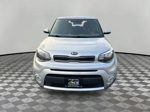 Used 2017 Kia Soul + FWD image 3