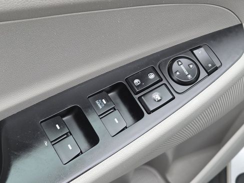 Used 2019 Hyundai Tucson SE image 24