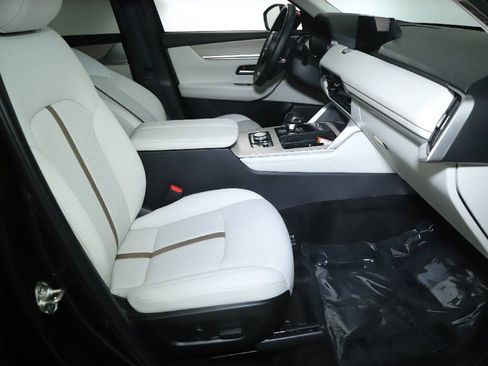 Certified 2026 MAZDA CX-90 3.3 Turbo w/ Premium Plus Pkg AWD/4WD image 36