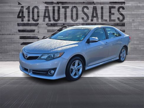 Used 2012 Toyota Camry SE image 6