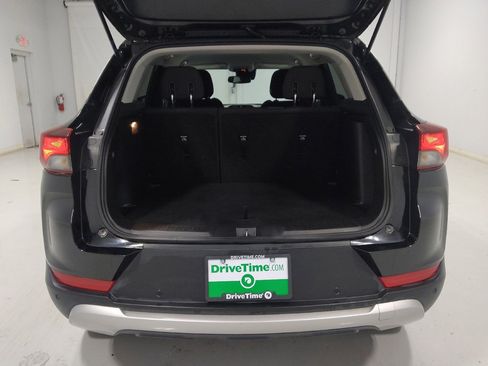 Used 2021 Chevrolet TrailBlazer LT w/ Convenience Package FWD image 29