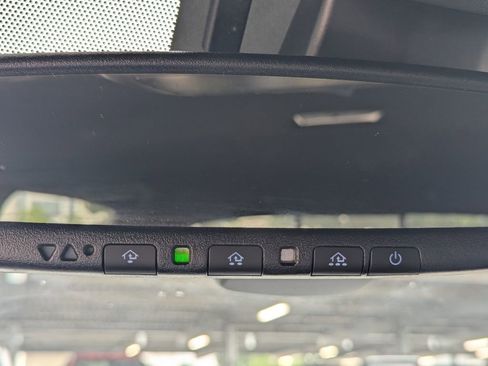 Used 2023 Toyota Tacoma TRD Sport AWD/4WD image 11