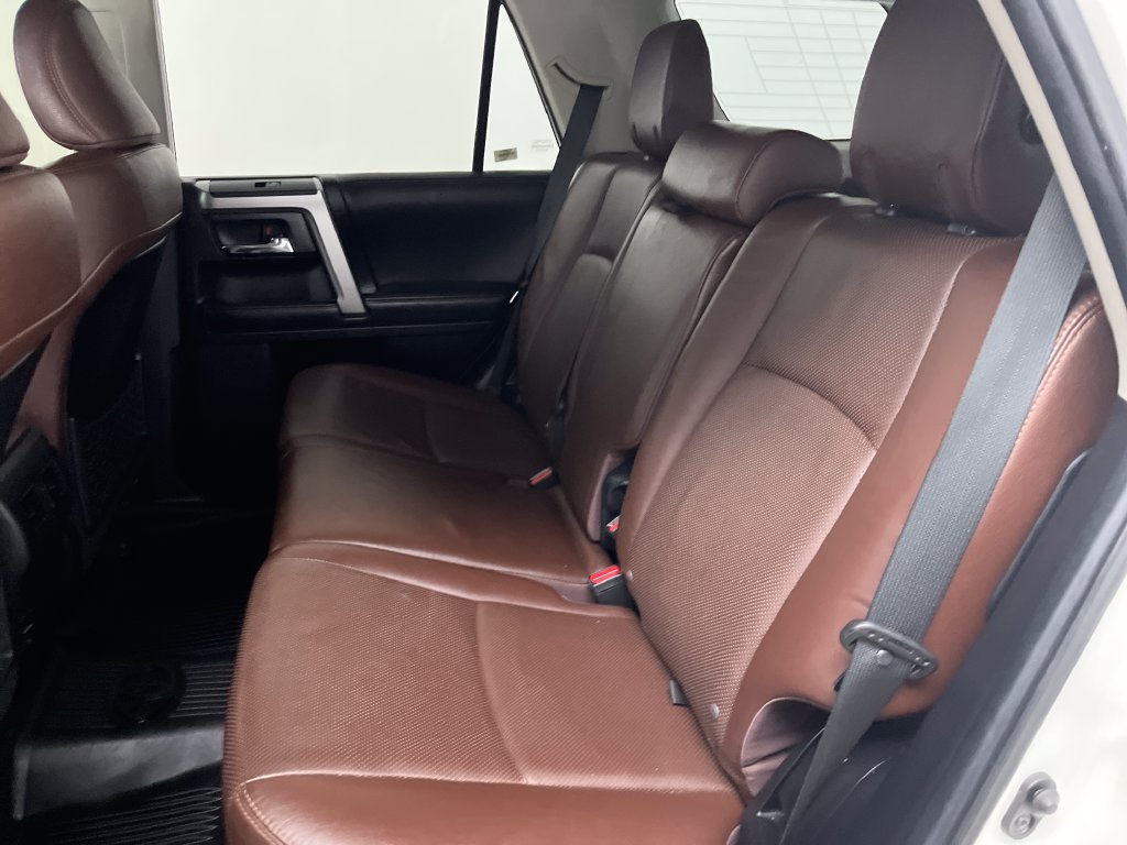 Used 2018 Toyota 4Runner Limited AWD/4WD image 13
