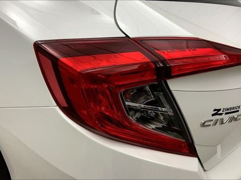 Used 2018 Honda Civic EX-T image 27
