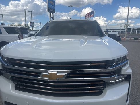 Used 2019 Chevrolet Silverado 1500 High Country w/ Z71 Off-Road Package image 7