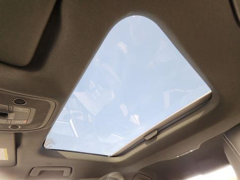 Used 2023 Audi A3 2.0T Premium image 2