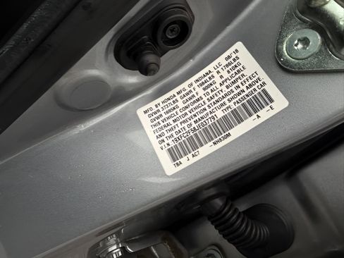 Used 2018 Honda Civic LX image 29