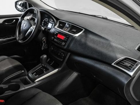 Used 2017 Nissan Sentra S FWD image 14