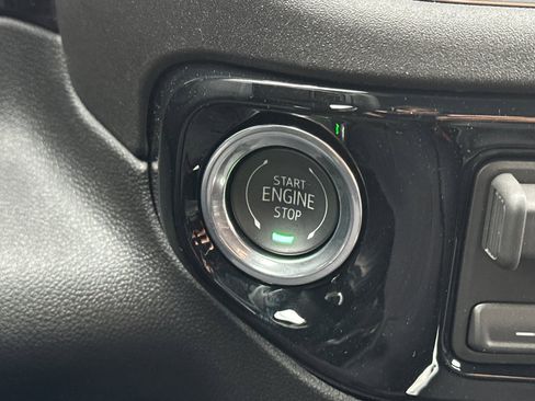 New 2026 GMC Sierra 1500 Elevation image 20