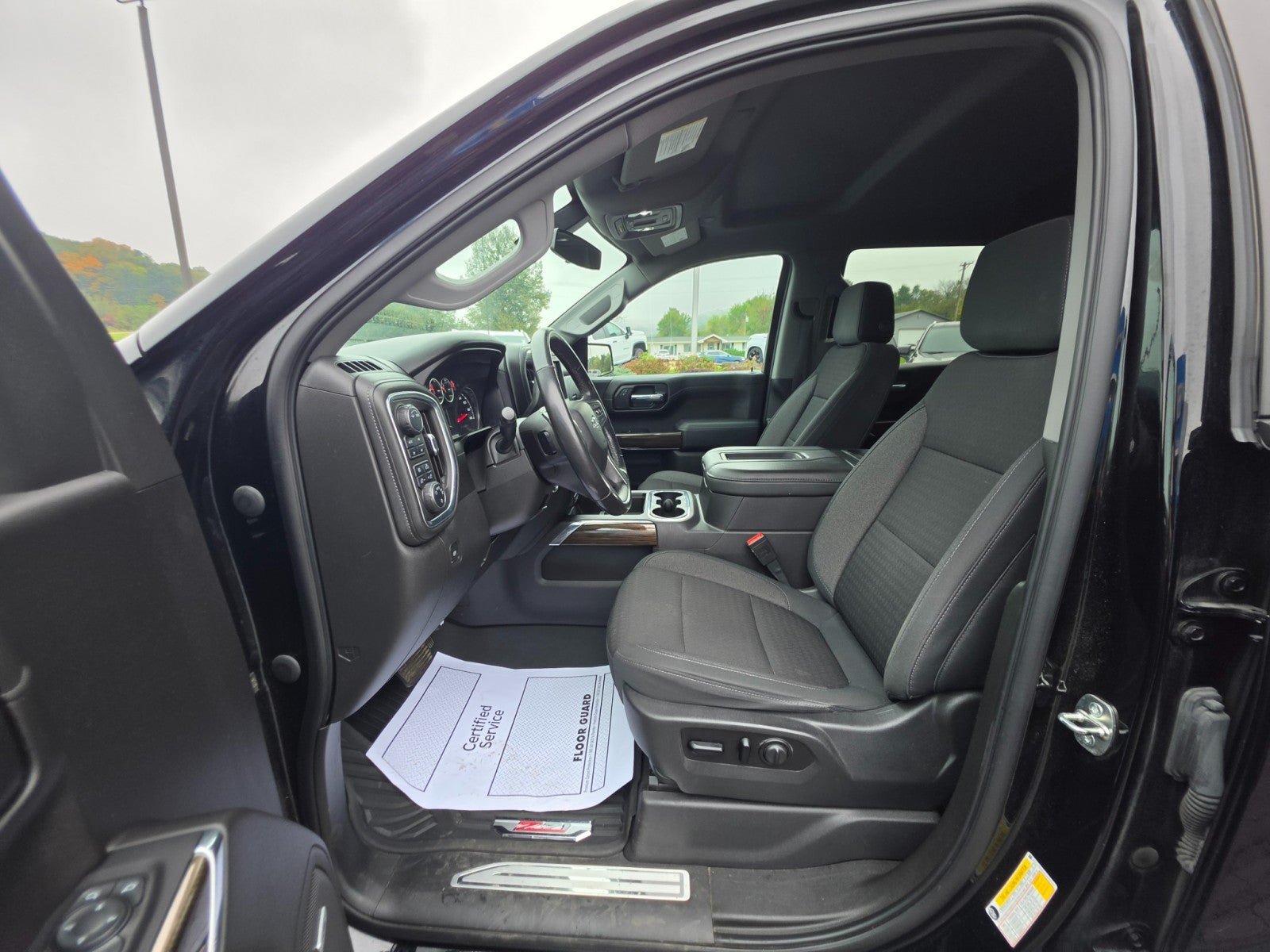Used 2020 Chevrolet Silverado 1500 RST AWD/4WD image 30