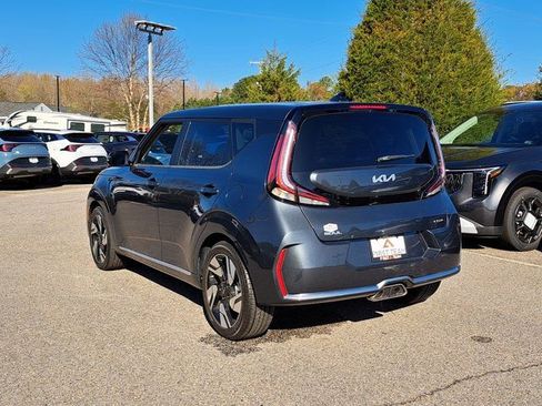 Used 2023 Kia Soul GT-Line w/ GT-Line Technology Package FWD image 7