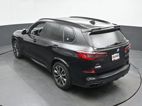 Used 2020 BMW X5 M50i AWD/4WD image 39