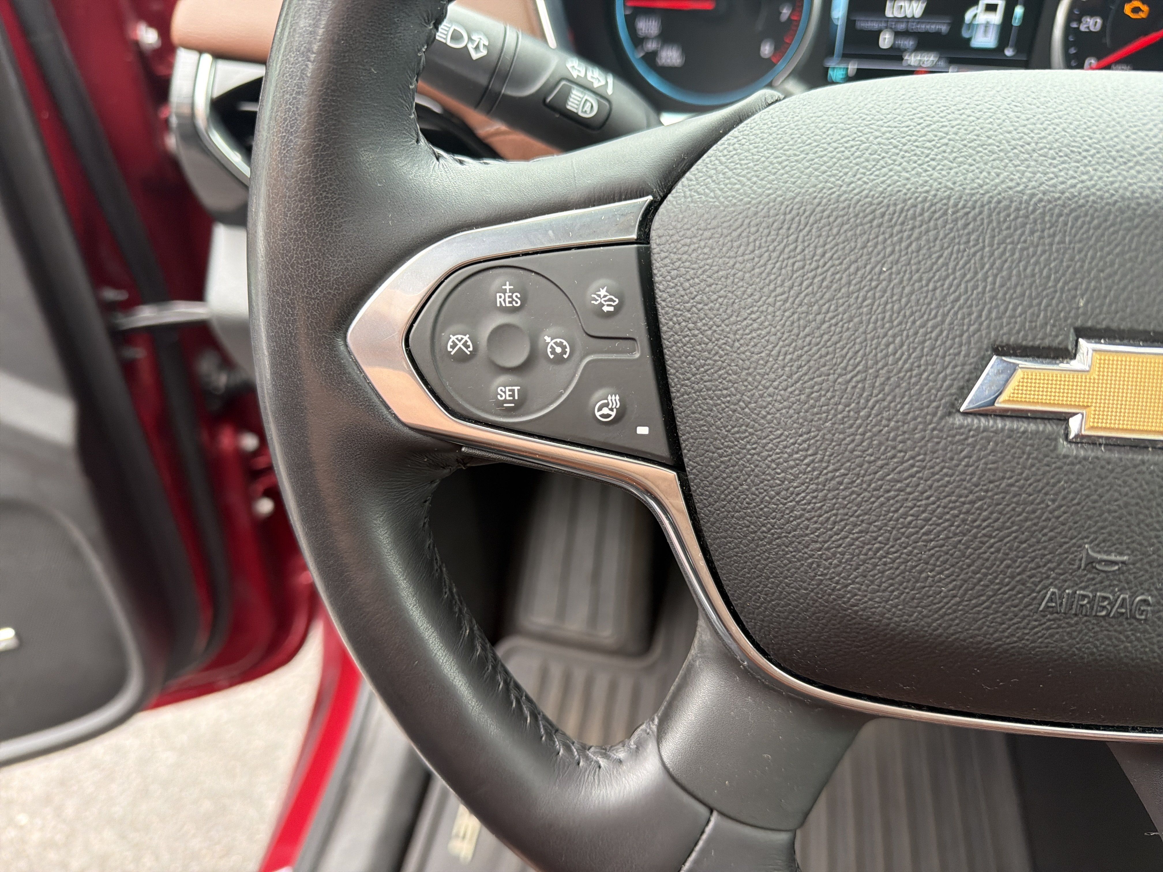 Used 2018 Chevrolet Traverse High Country AWD/4WD image 19