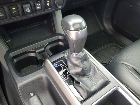 Used 2019 Toyota Tacoma Limited RWD image 28