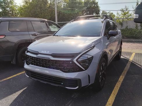 Used 2024 Kia Sportage X-Line w/ X-Line Premium Package AWD/4WD image 2