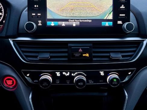 Used 2020 Honda Accord EX image 18