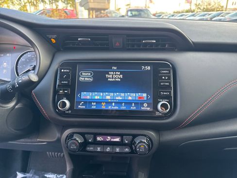 Certified 2024 Nissan Kicks SR w/ SR Premium Package image 17