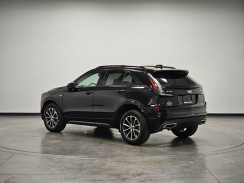 Used 2025 Cadillac XT4 Sport image 6