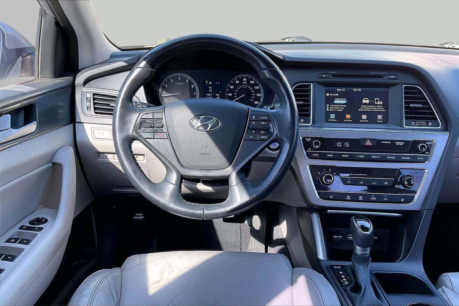 Used 2017 Hyundai Sonata Sport w/ Value Edition Package 02 FWD image 6
