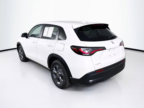 Certified 2026 Honda HR-V LX image 28