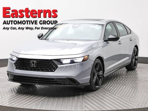 Used 2024 Honda Accord Sport image 1