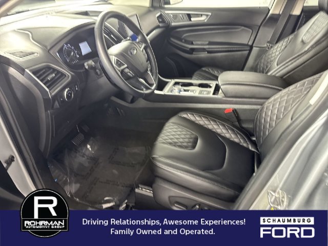Used 2023 Ford Edge Titanium AWD/4WD image 4