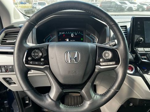 Used 2023 Honda Odyssey Elite image 16