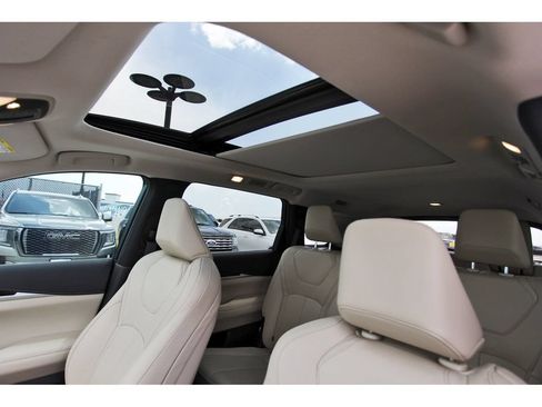 Used 2024 INFINITI QX60 Pure AWD/4WD image 29