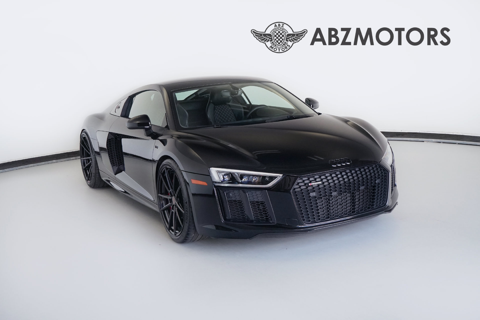 Used 2017 Audi R8 V10 AWD/4WD image 1