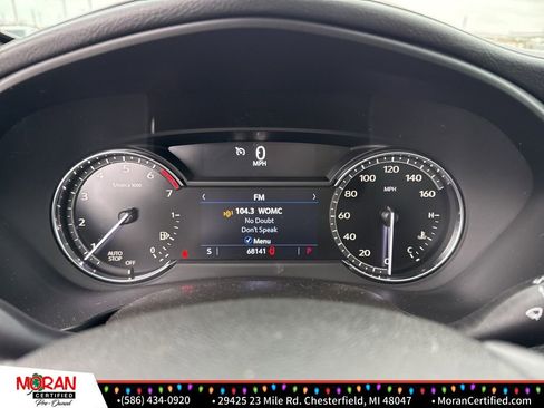 Used 2020 Cadillac XT4 Premium Luxury w/ Cold Weather Package image 18