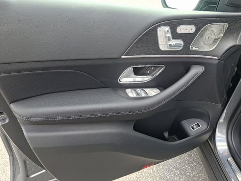 Certified 2025 Mercedes-Benz GLE 350 4MATIC image 10