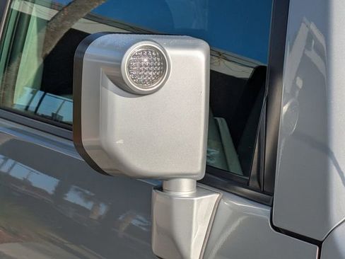 Used 2010 Toyota FJ Cruiser 4WD image 12