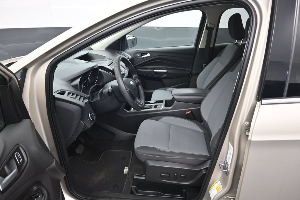 Used 2018 Ford Escape SE AWD/4WD image 9