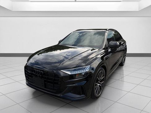Used 2023 Audi Q8 Prestige w/ Prestige Package AWD/4WD image 10